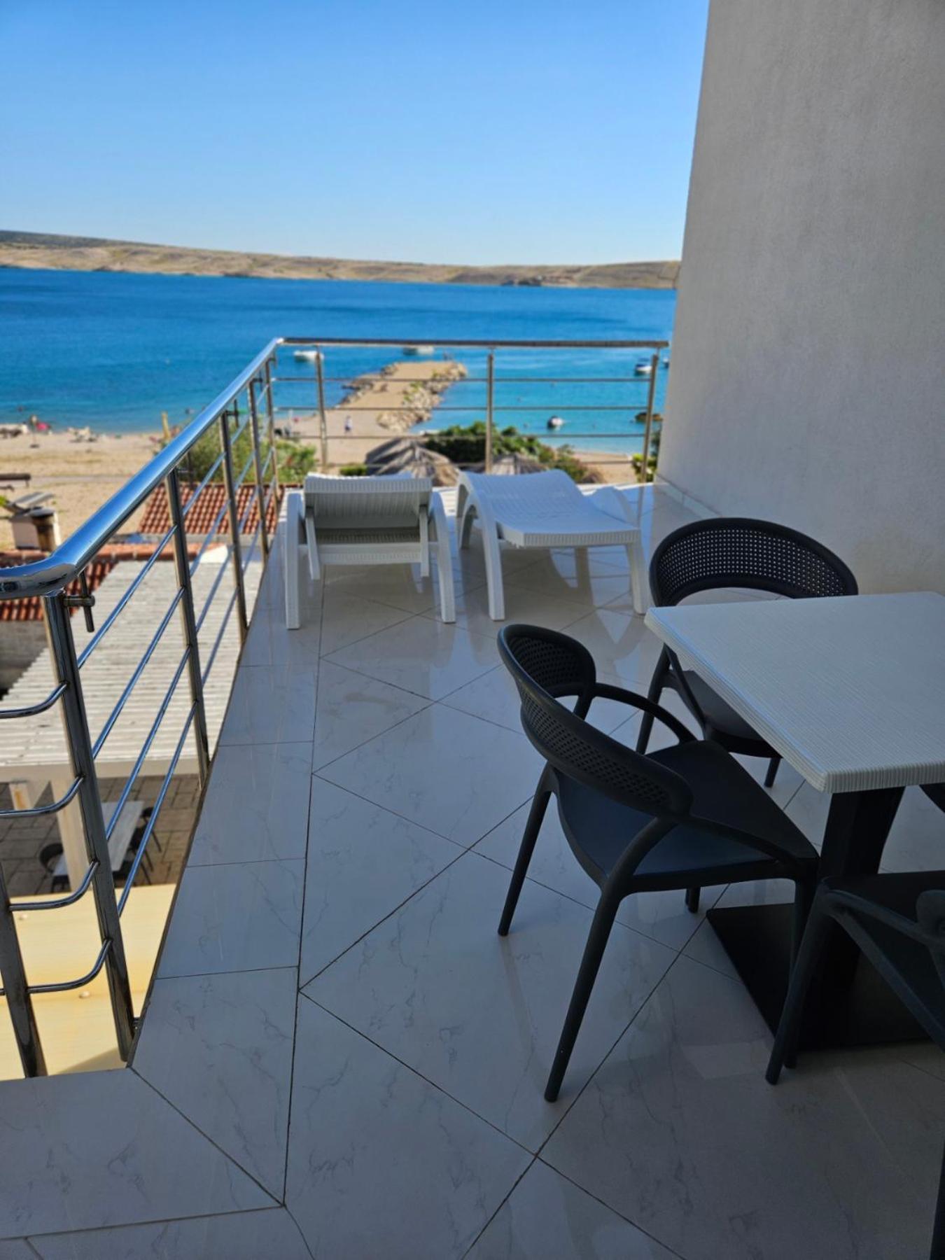 Apartments Barbati Новалья Экстерьер фото