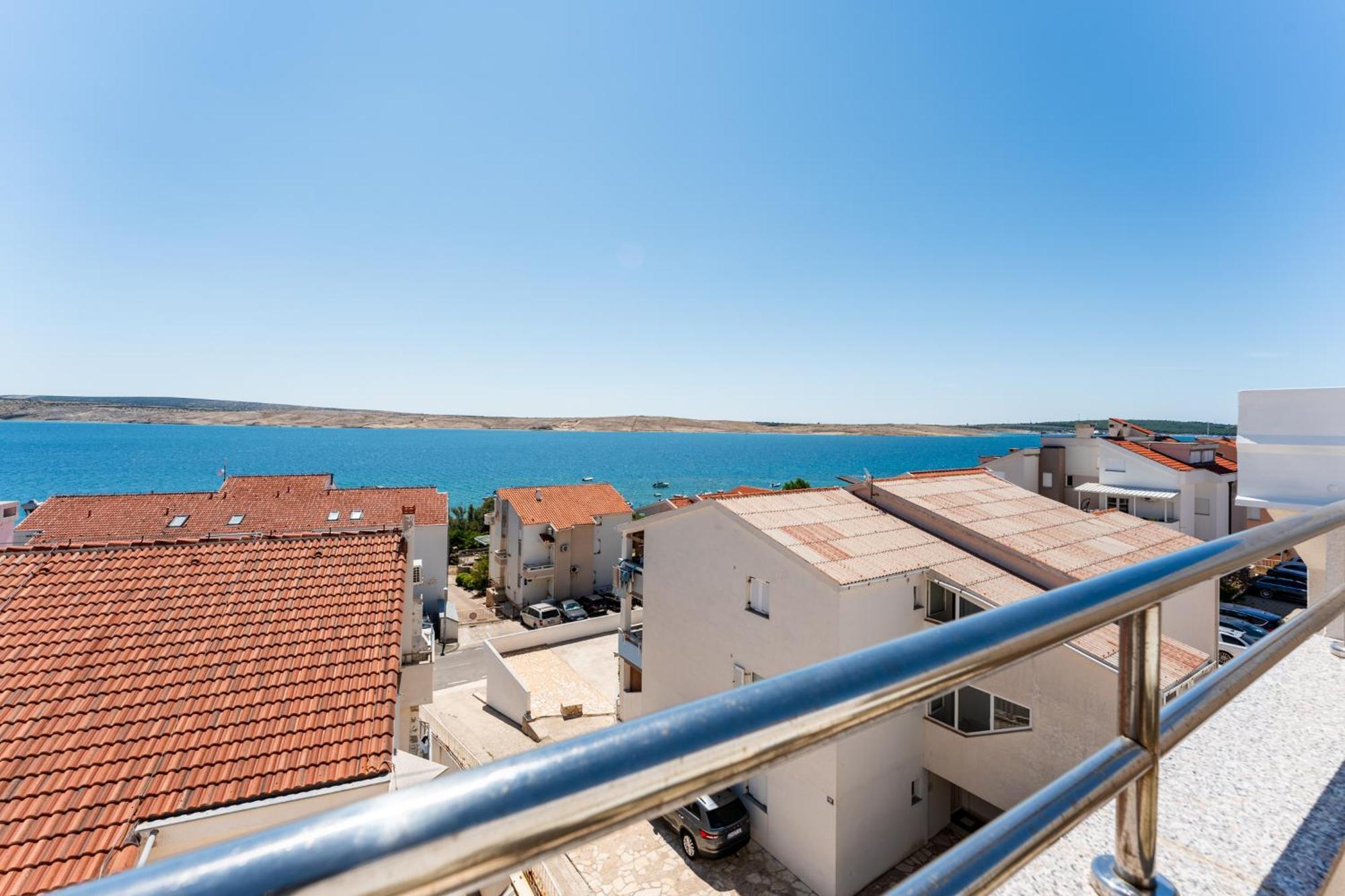 Apartments Barbati Новалья Экстерьер фото