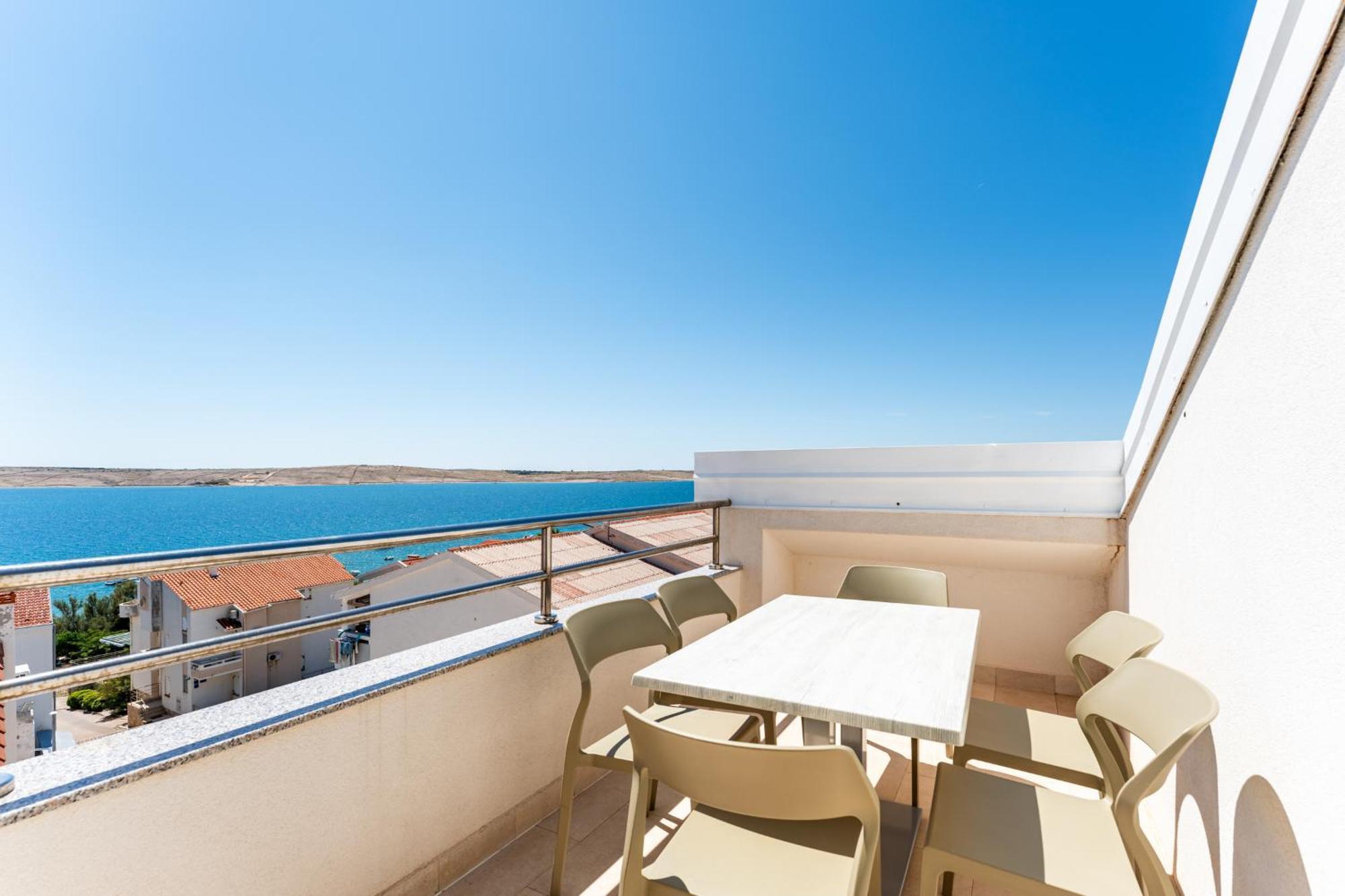 Apartments Barbati Новалья Экстерьер фото