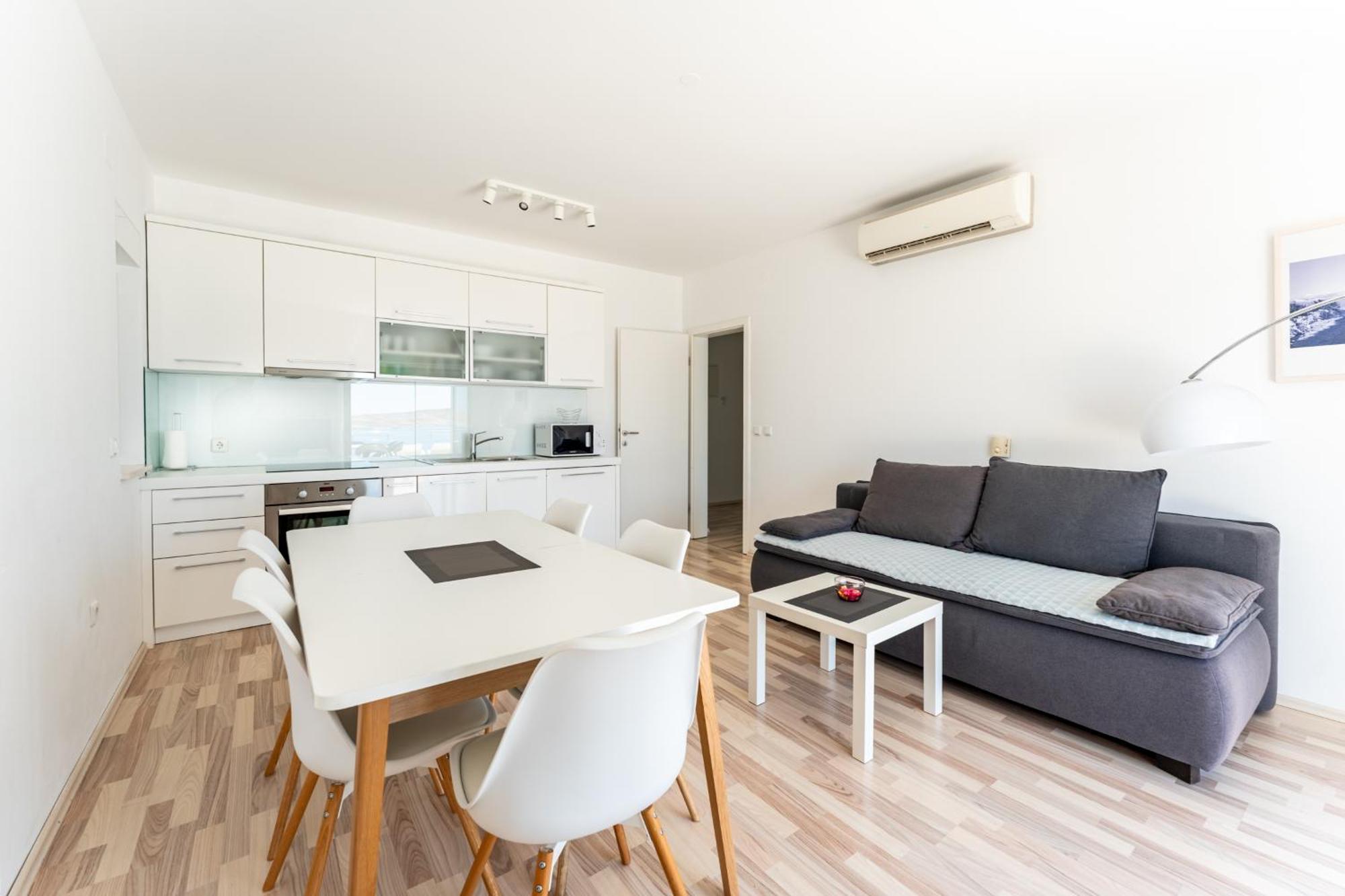 Apartments Barbati Новалья Экстерьер фото
